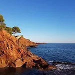 Apartmán Nid D'azur A Cap Esterel - Cote D'azur - Vue - Climatise - Piscines *