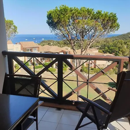 Nid D'azur A Cap Esterel - Cote D'azur - Vue - Climatise - Piscines Apartment *